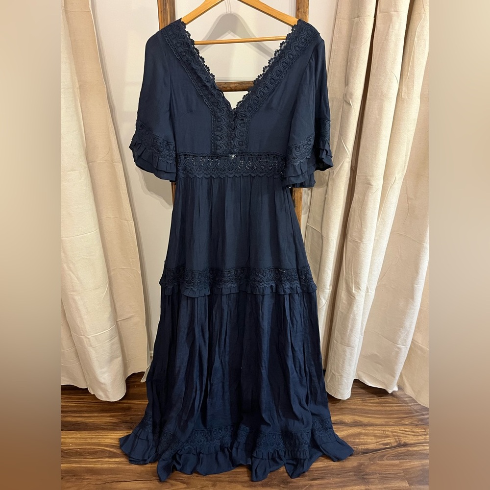 Bluivy Navy Lace Maxi Dress
